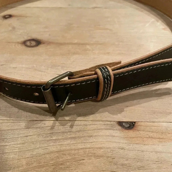 NWOT Liz Claiborne Womens belt blue cream stitching size 8 petite - Picture 3 of 8